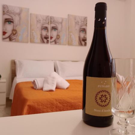 La Valigia Sul Letto Bed & Breakfast CTA Exterior photo