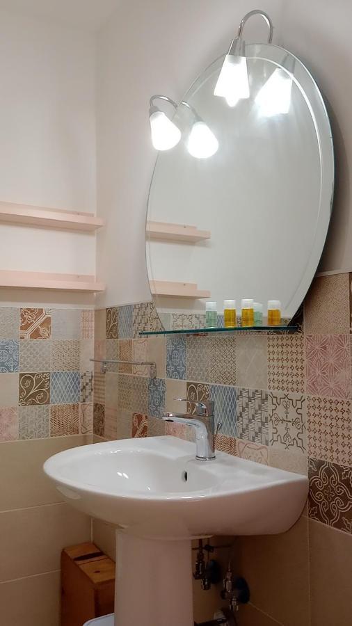 La Valigia Sul Letto Bed & Breakfast CTA Exterior photo